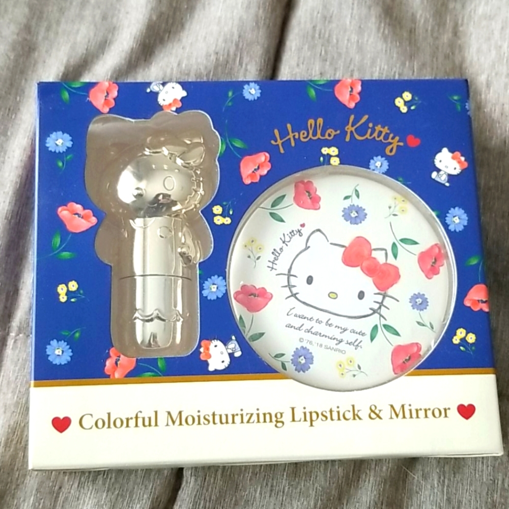 Hello Kitty lipstick and mirror gift set